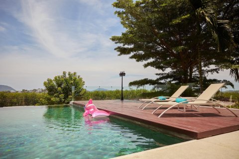 Villa in Phuket, Thailand 5 bedrooms № 173476 - photo 6