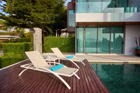 Villa in Phuket, Thailand 5 bedrooms № 173476 - photo 5