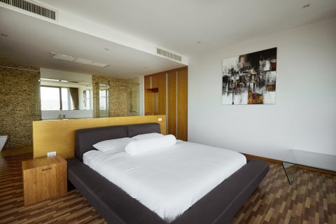 Villa in Phuket, Thailand 5 bedrooms № 173476 - photo 20