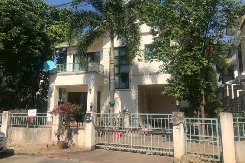 Дом в Ханг Донге, Таиланд с 3 спальнями  № 159143