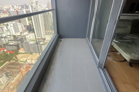 Condo in Watthana, Bangkok, Thailand, 2 bedrooms  № 159142 - photo 8