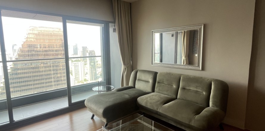 Condo in Watthana, Bangkok, Thailand, 2 bedrooms  № 159142