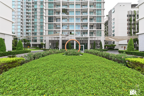 Condo in Bangkok, Thailand, 2 bedrooms № 188451 - photo 7