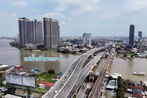 House in Nonthaburi, Thailand 4 bedrooms № 147523 - photo 4