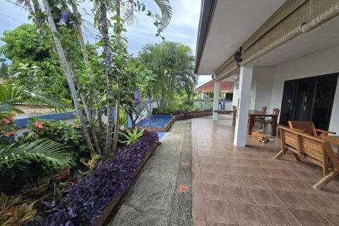 Дом в Хуа Хине, Таиланд с 3 спальнями  № 147524 - фото 3