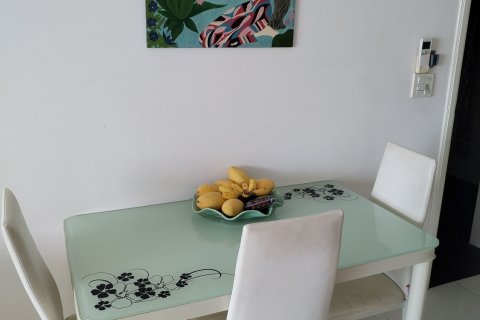 Студия в кондо в Паттайе, Таиланд № 145880 - фото 10