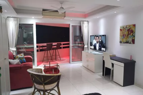 Студия в кондо в Паттайе, Таиланд № 145880 - фото 12