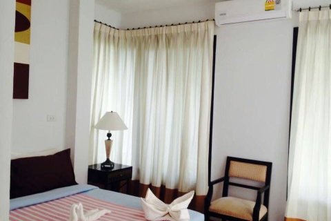 Land in Surat Thani, Thailand 452 sq.m. № 173136 - photo 3