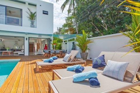 Villa in Phuket, Thailand 4 bedrooms № 173134 - photo 7