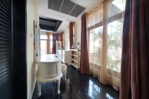 Villa à Pattaya, Thaïlande 4 chambres № 152720 - photo 16