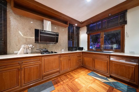 Villa à Pattaya, Thaïlande 4 chambres № 152720 - photo 4