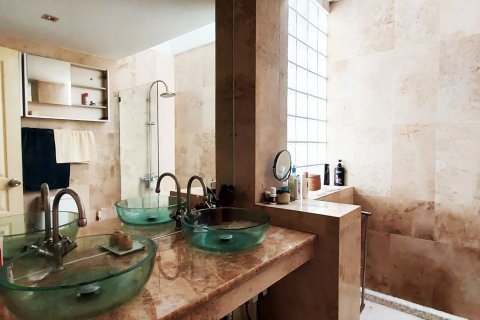 Вилла в Клаенге, Таиланд с 3 спальнями № 152717 - фото 25