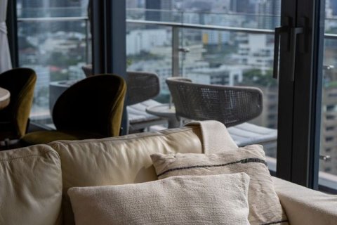 Кондоминиум с 3 спальнями в Бангкоке, Таиланд № 143325 - фото 2