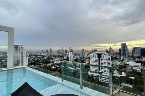 Кондоминиум с 1 спальней в Бангкоке, Таиланд № 143443 - фото 11