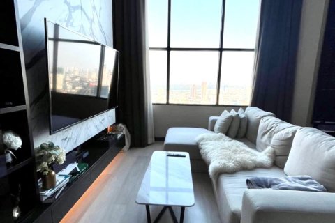 Duplex in Sathon, Bangkok, Thailand 1 Schlafzimmer № 219848 - Foto 2