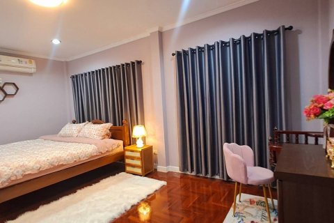 Maison à San Sai, Thaïlande 3 chambres № 162130 - photo 16