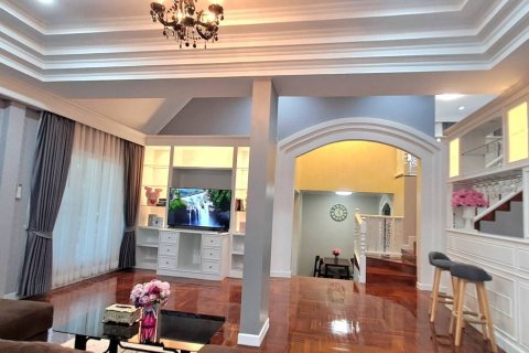 Maison à San Sai, Thaïlande 3 chambres № 162130 - photo 11