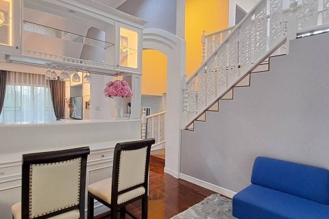 Maison à San Sai, Thaïlande 3 chambres № 162130 - photo 12