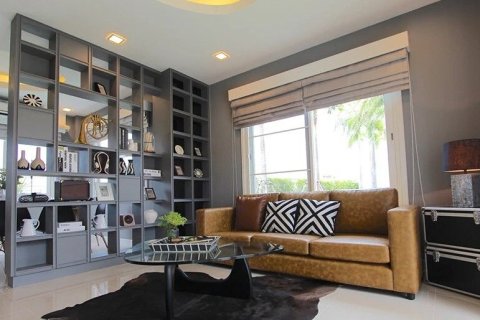 Дом в Сан-Сая, Таиланд с 3 спальнями № 162125 - фото 2