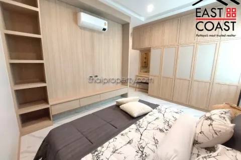 Casa de 3 dormitorios en Pattaya, Tailandia № 213690 - foto 9
