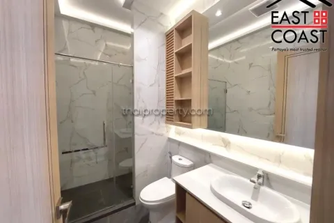 Casa de 3 dormitorios en Pattaya, Tailandia № 213690 - foto 11