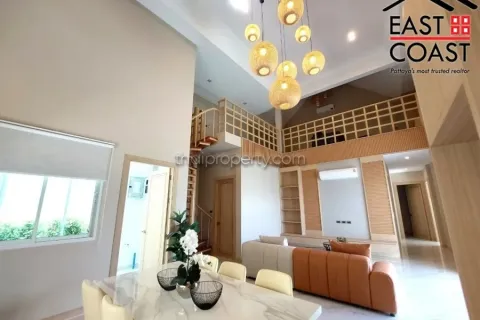 Casa de 3 dormitorios en Pattaya, Tailandia № 213690 - foto 4