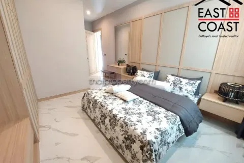 Casa de 3 dormitorios en Pattaya, Tailandia № 213690 - foto 15