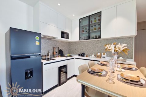 Condo in Chalong, Thailand, 2 bedrooms  № 179492 - photo 6