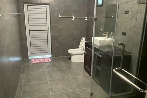 Дом в Самутпракане, Таиланд с 5 спальнями  № 157971 - фото 6