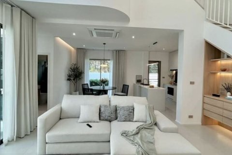 Дом в Чиангмае, Таиланд с 3 спальнями  № 157972 - фото 2