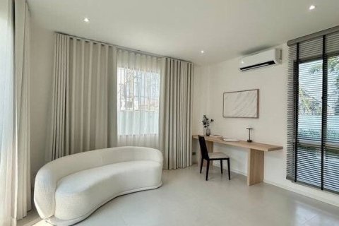 Дом в Чиангмае, Таиланд с 3 спальнями  № 157972 - фото 11