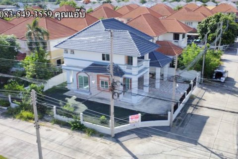 House in Ayutthaya, Thailand 3 bedrooms № 157973 - photo 4