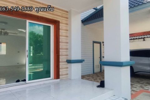 House in Ayutthaya, Thailand 3 bedrooms № 157973 - photo 11