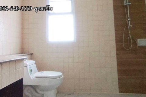 House in Ayutthaya, Thailand 3 bedrooms № 157973 - photo 23