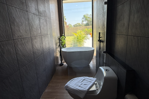 Villa in Ubon Ratchathani, Thailand 6 bedrooms № 157970 - photo 8