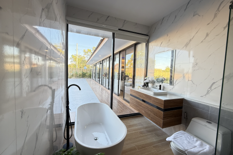 Villa in Ubon Ratchathani, Thailand 6 bedrooms № 157970 - photo 10