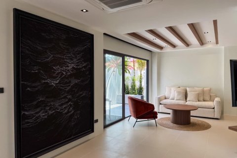 Villa in Phuket, Thailand 3 bedrooms № 170805 - photo 10