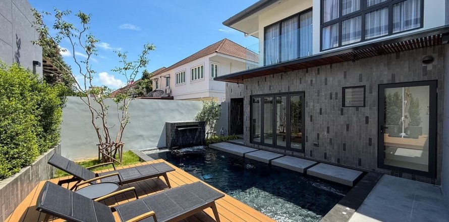 Villa in Phuket, Thailand 3 bedrooms № 170805