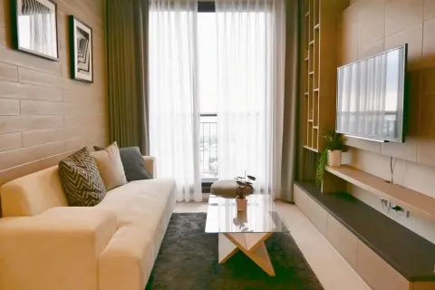 Studio in the Condo in Khlong Toei, Bangkok, Thailand  № 170802 - photo 1