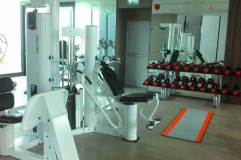 Condo in Bangkok, Thailand, 4 bedrooms № 183301 - photo 14