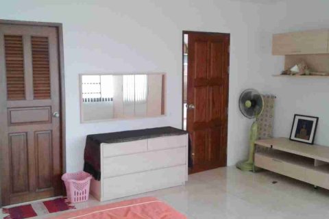 Condo in Phaya Thai, Bangkok, Thailand, 2 bedrooms № 183303 - photo 11