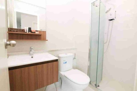 Condo in Thonburi, Bangkok, Thailand, 2 bedrooms № 183302 - photo 12