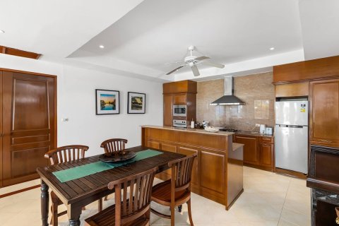 House in Kamala, Thailand 4 bedrooms № 180719 - photo 26