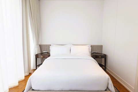 Condo in Bangkok, Thailand, 3 bedrooms  № 180718 - photo 19