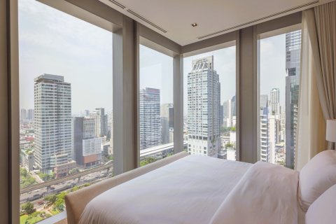 Condo in Bangkok, Thailand, 3 bedrooms  № 180718 - photo 11