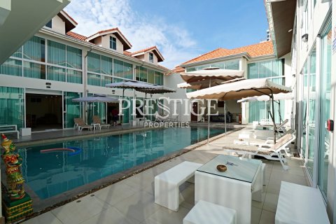 Propriété commerciale à Pattaya, Thaïlande 1500 m2 № 198425 - photo 25