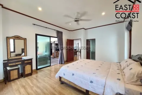 Casa de 3 dormitorios en Pattaya, Tailandia № 213042 - foto 18