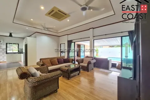 Casa de 3 dormitorios en Pattaya, Tailandia № 213042 - foto 10