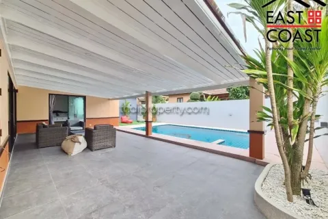 Casa de 3 dormitorios en Pattaya, Tailandia № 213042 - foto 28