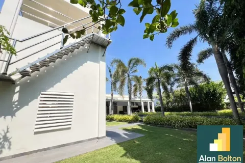 Casa de 2 dormitorios en Pattaya, Tailandia № 211023 - foto 4